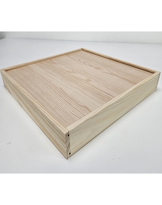 DISMA CAJA MADERA PINO CON TAPA PARA ALBUM 37X37X4 CM 